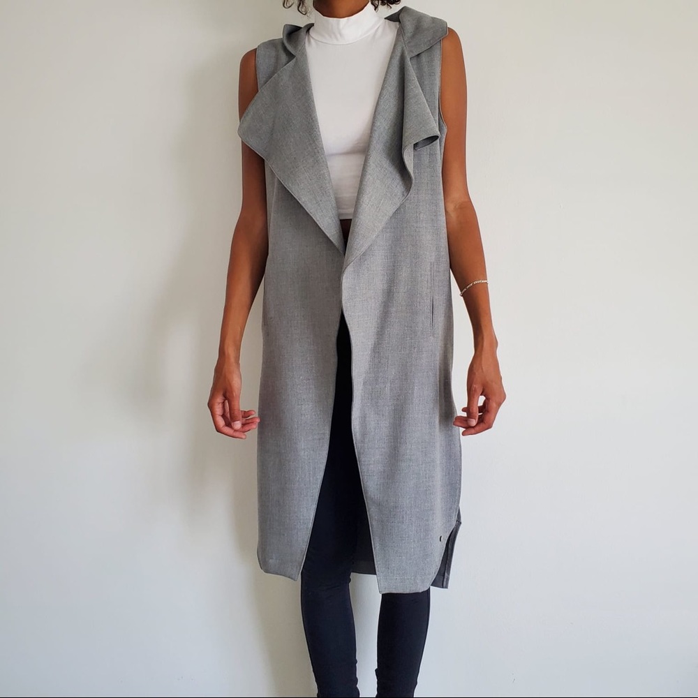Grey sleeveless coverup vest